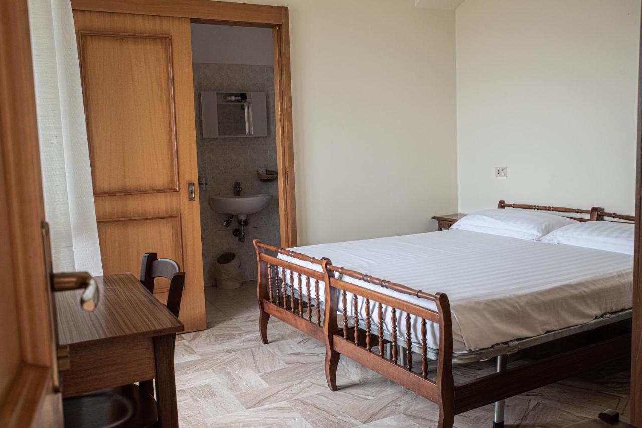Villa Maria Teresa Vendicio Bagian luar foto